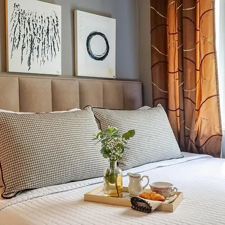 Soho Urban - Premium Con Terraza - Centro - Diseno Moderno - 10 Min Playa Málaga