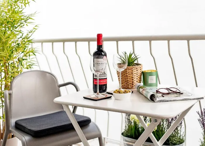 Apartmán Soho Urban - Oasis Tranquilo En El Centro, Terraza, 10 Min A Playa *