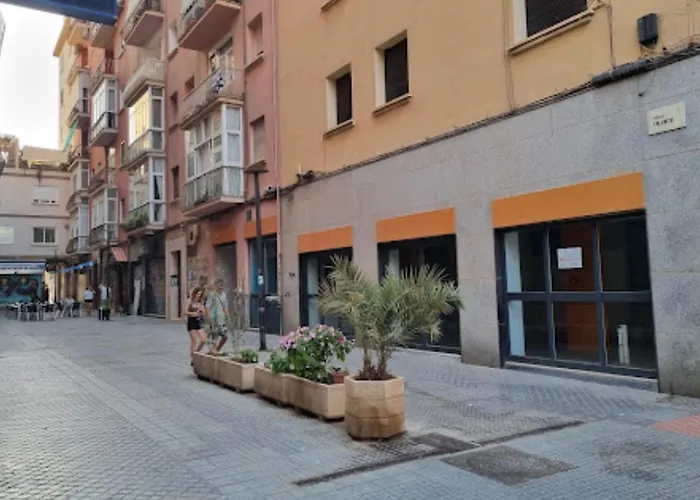 Apartmán Soho Urban - Oasis Tranquilo En El Centro, Terraza, 10 Min A Playa *